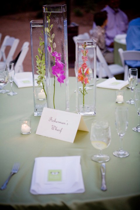  a Florist When Planning Wedding Flowers » Submerged Flower Centerpieces